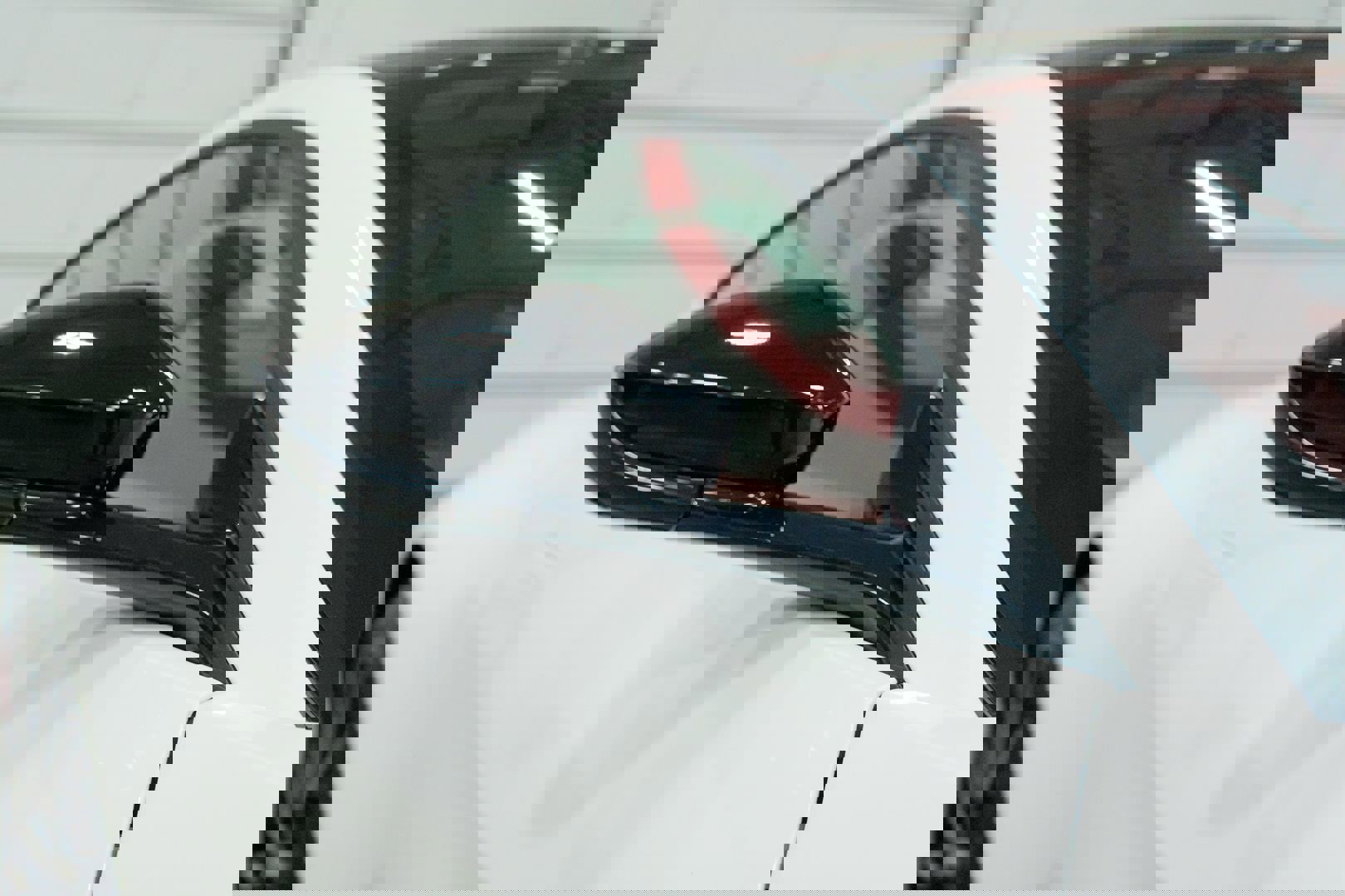 Used 2019 Aston Martin V8 Vantage Coupe image 16