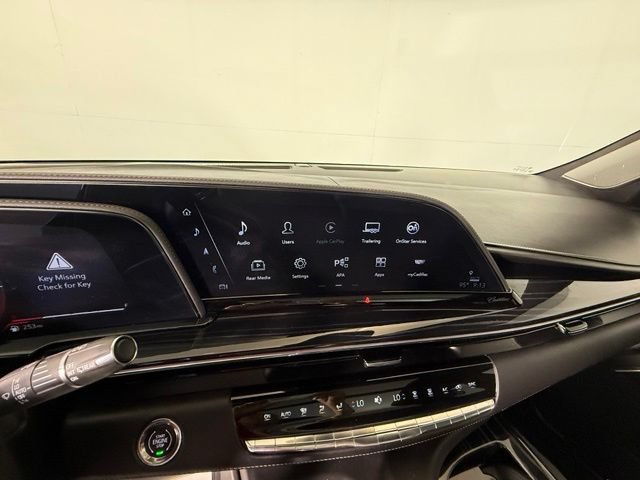 Used 2023 Cadillac Escalade V AWD/4WD image 21