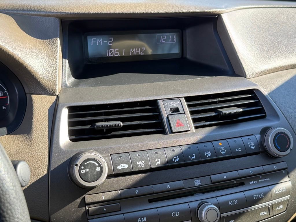 Used 2010 Honda Accord LX-P image 22