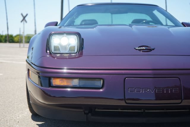 Used 1992 Chevrolet Corvette ZR-1 RWD image 19