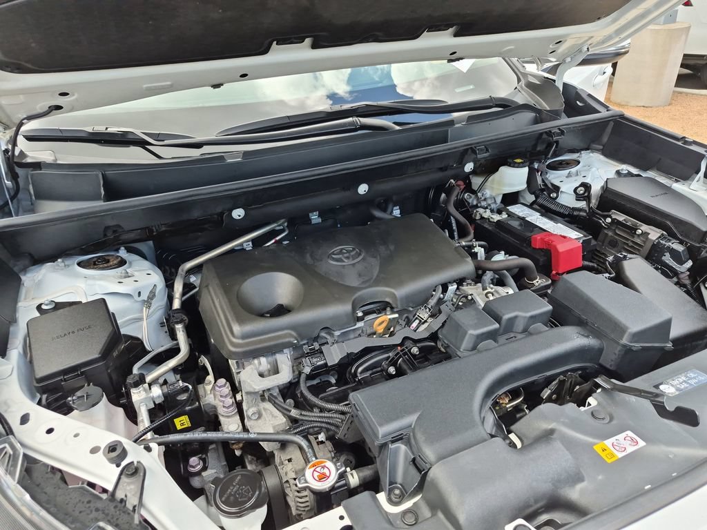 Used 2024 Toyota RAV4 Adventure AWD/4WD image 15