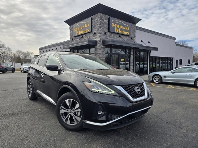 Used 2023 Nissan Murano SV