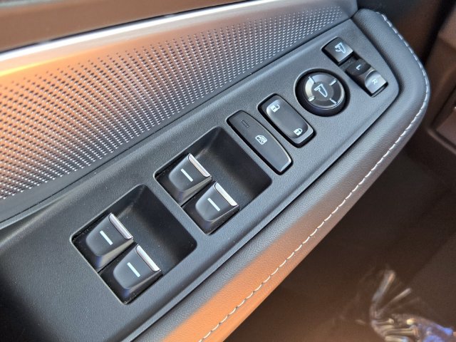 Certified 2026 Acura MDX w/ Technology Package FWD image 28