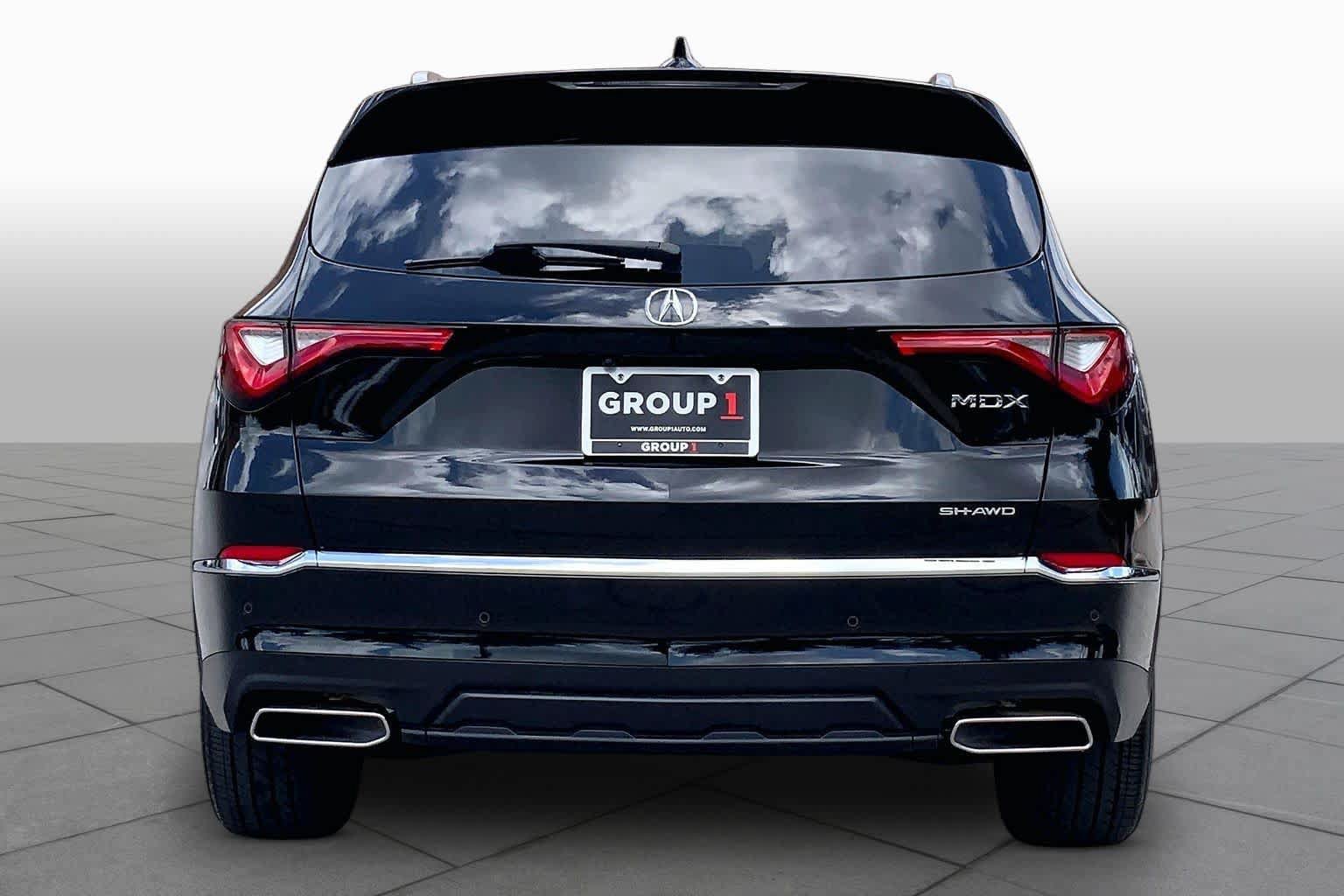 Used 2024 Acura MDX SH-AWD w/ Advance Package image 5