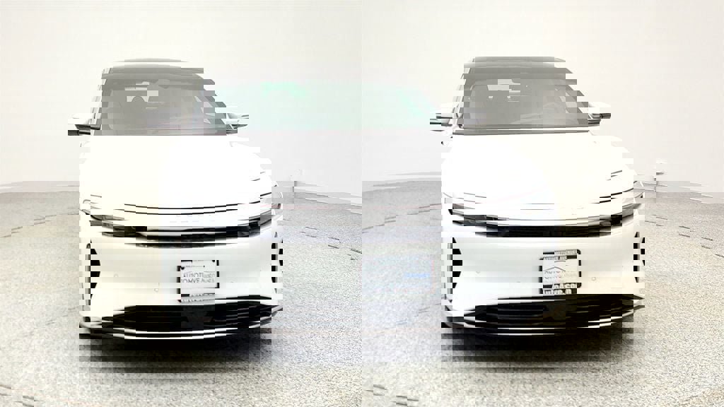 Used 2023 Lucid Air Touring image 2