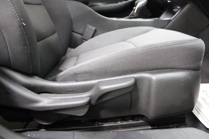 Used 2022 Chevrolet Malibu LT image 23