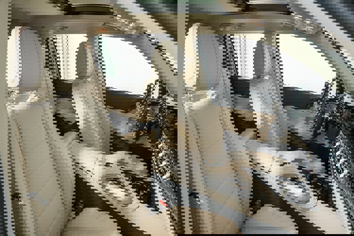 Used 2024 Mercedes-Benz GLS 580 4MATIC image 26