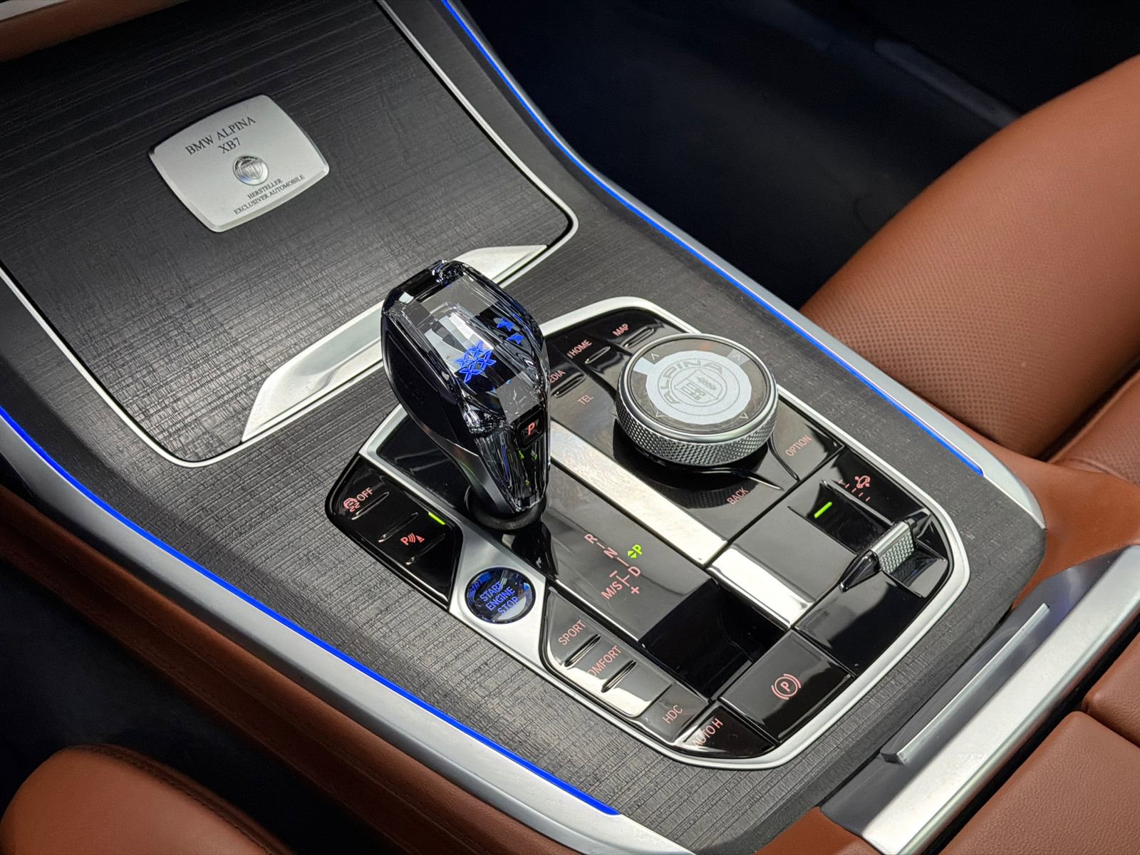 Used 2024 BMW ALPINA XB7 image 40