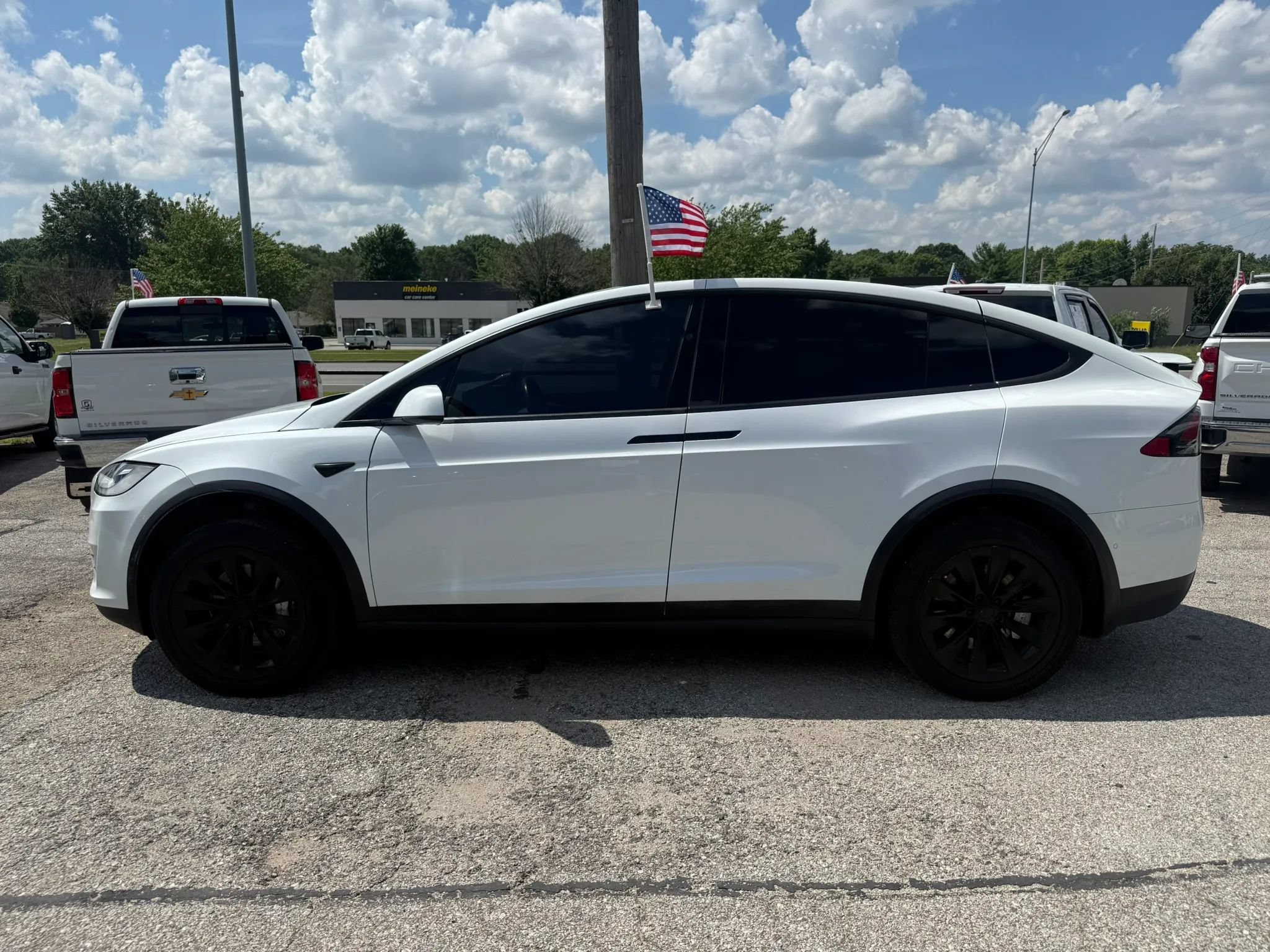 Used 2021 Tesla Model X Long Range AWD/4WD image 8