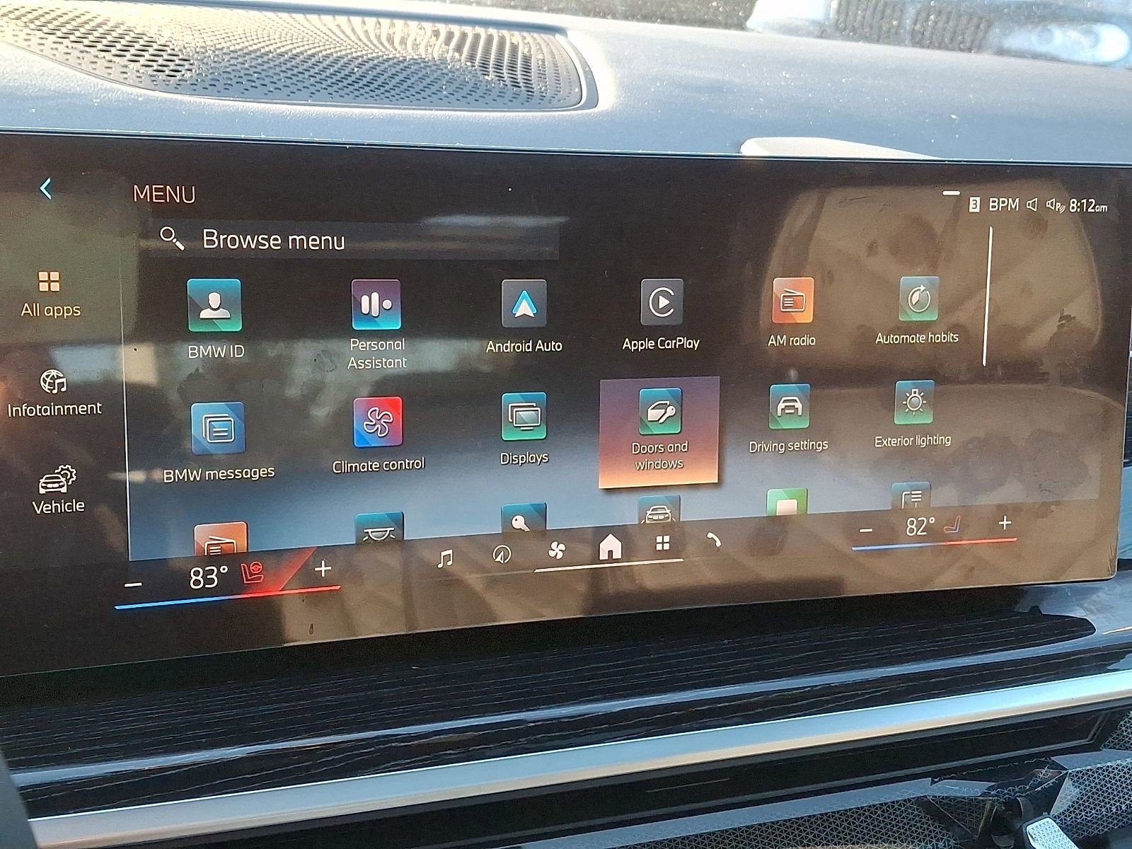 Used 2026 BMW X7 xDrive40i w/ M Sport Package image 15