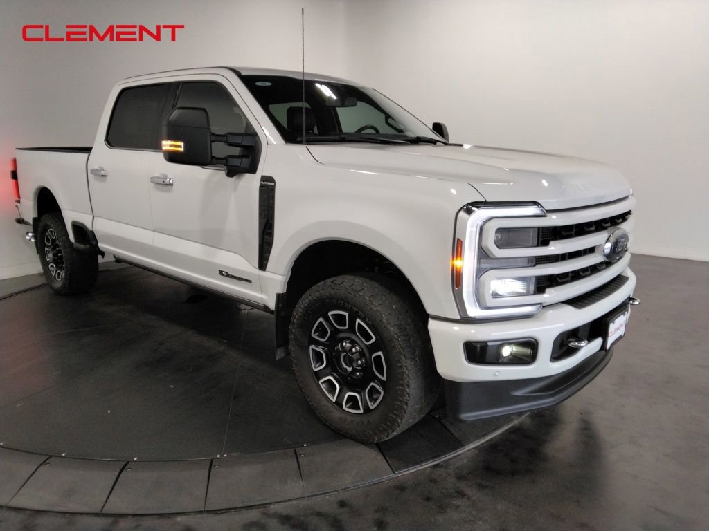 Used 2024 Ford F250 Platinum image 3