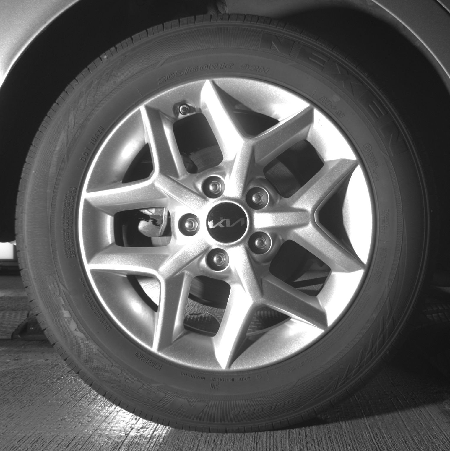 Used 2025 Kia Soul LX w/ LX Technology Package FWD image 15