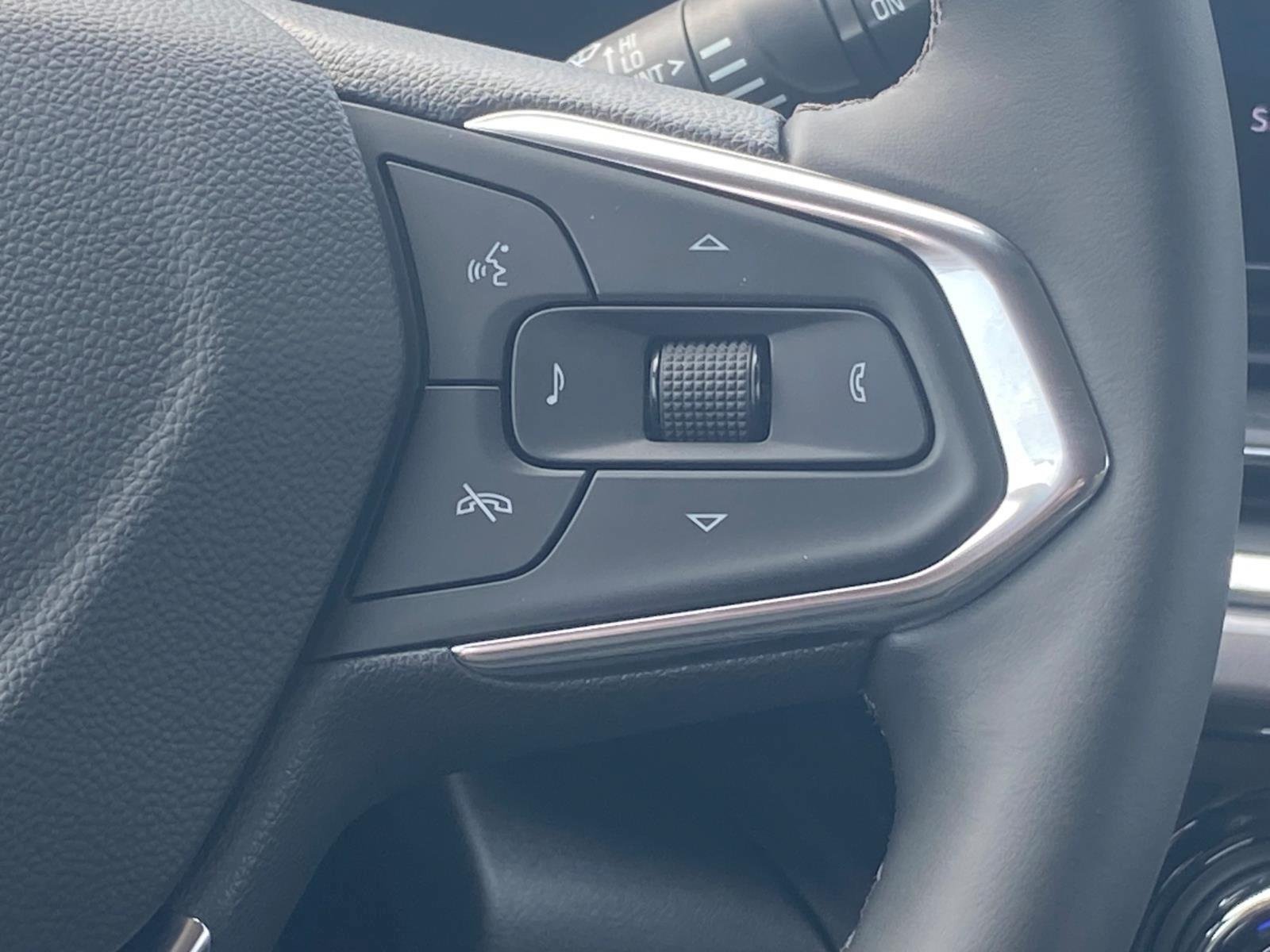 New 2026 Chevrolet Trax ACTIV w/ Driver Confidence Package FWD image 10