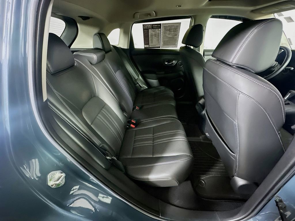 Used 2024 Honda HR-V EX-L image 11