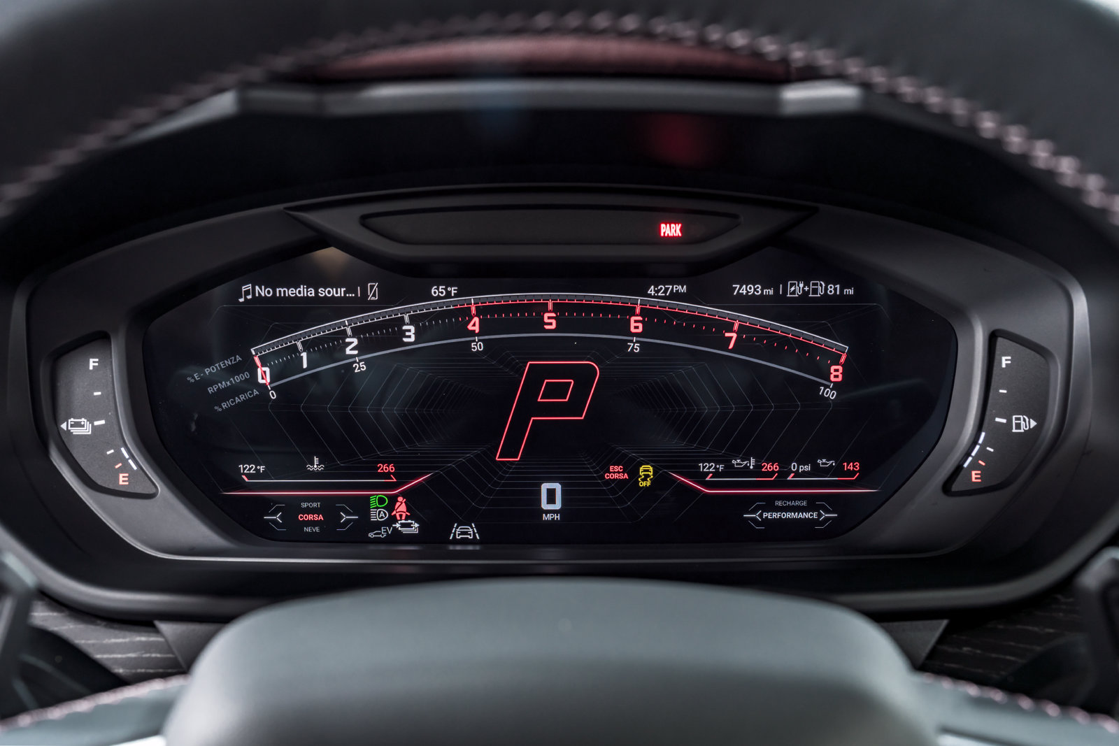 Used 2025 Lamborghini Urus SE AWD/4WD image 19