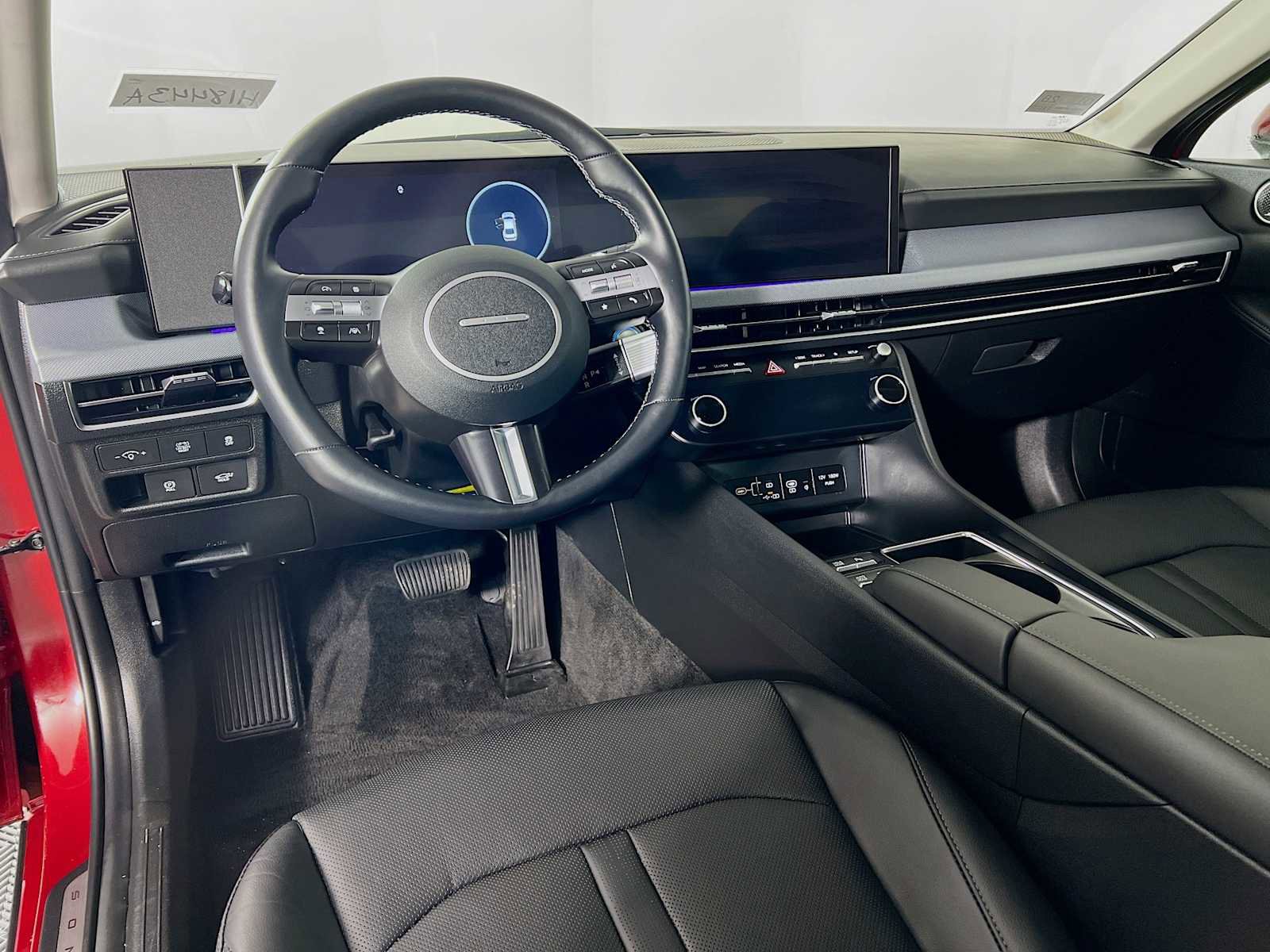 Certified 2025 Hyundai Sonata Limited image 9