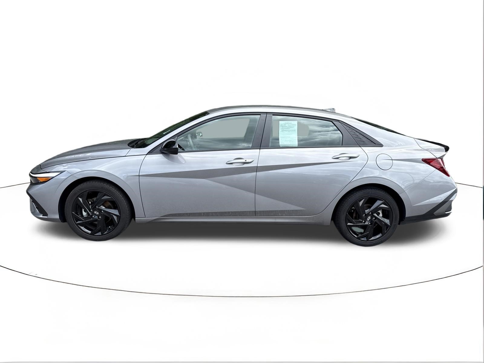 Certified 2026 Hyundai Elantra Sport FWD image 6
