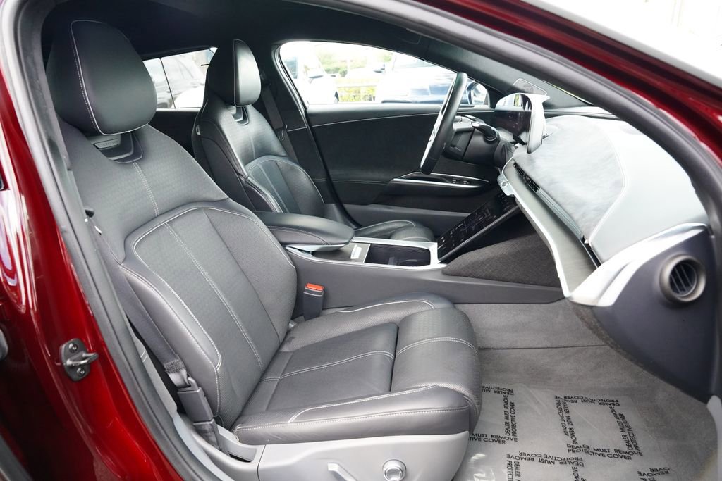 Used 2022 Lucid Air Grand Touring image 24