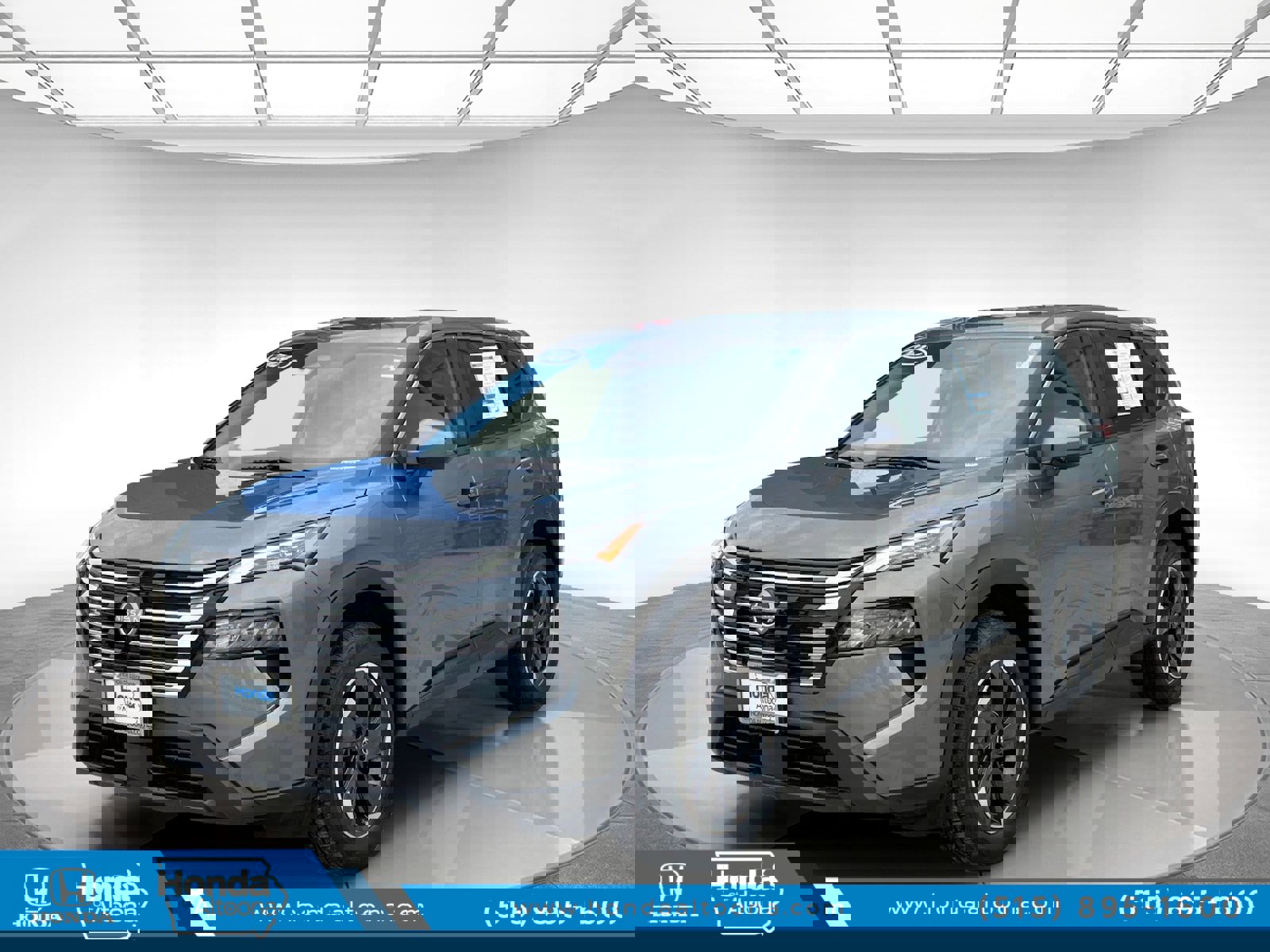 Used 2024 Nissan Rogue SV