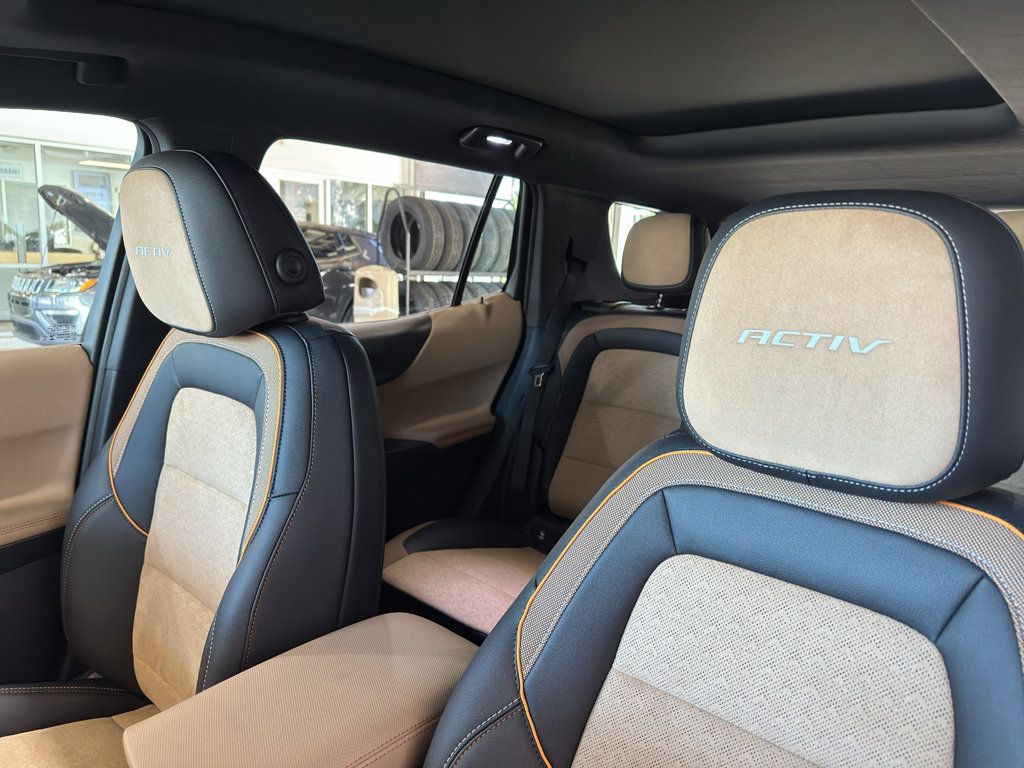 New 2026 Chevrolet Equinox ACTIV w/ Safety and Technology Package image 4