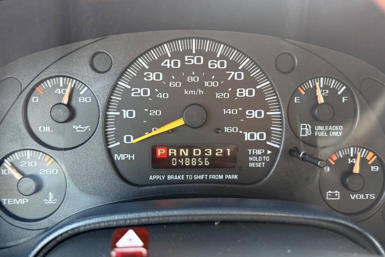 Used 2000 GMC Safari RWD image 20
