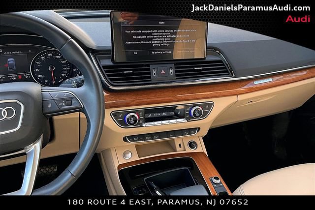Certified 2023 Audi Q5 2.0T Premium w/ Convenience Package AWD/4WD image 6