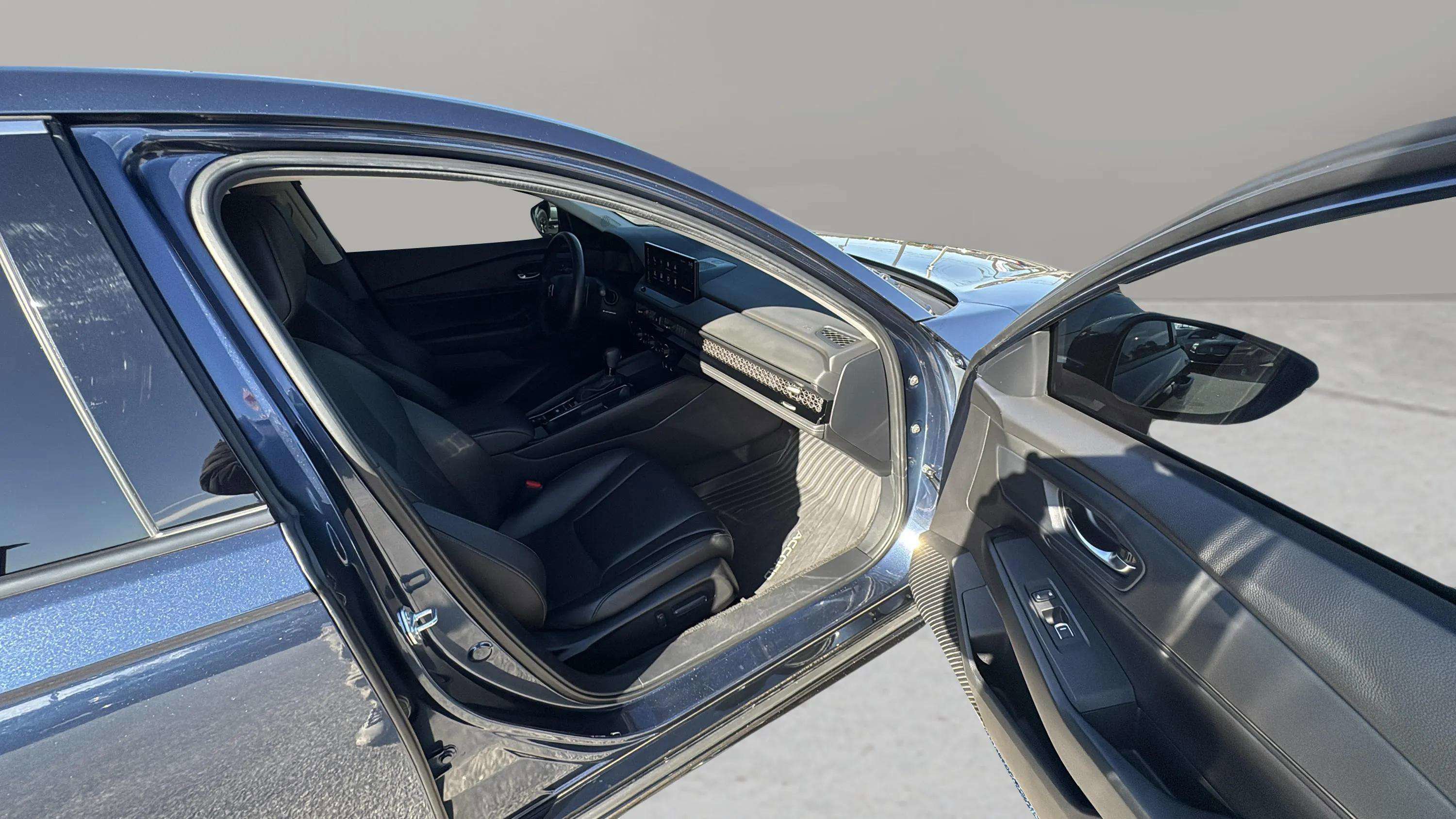 Used 2024 Honda Accord EX-L image 15