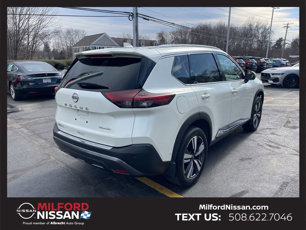 Certified 2023 Nissan Rogue SL w/ SL Premium Package image 5
