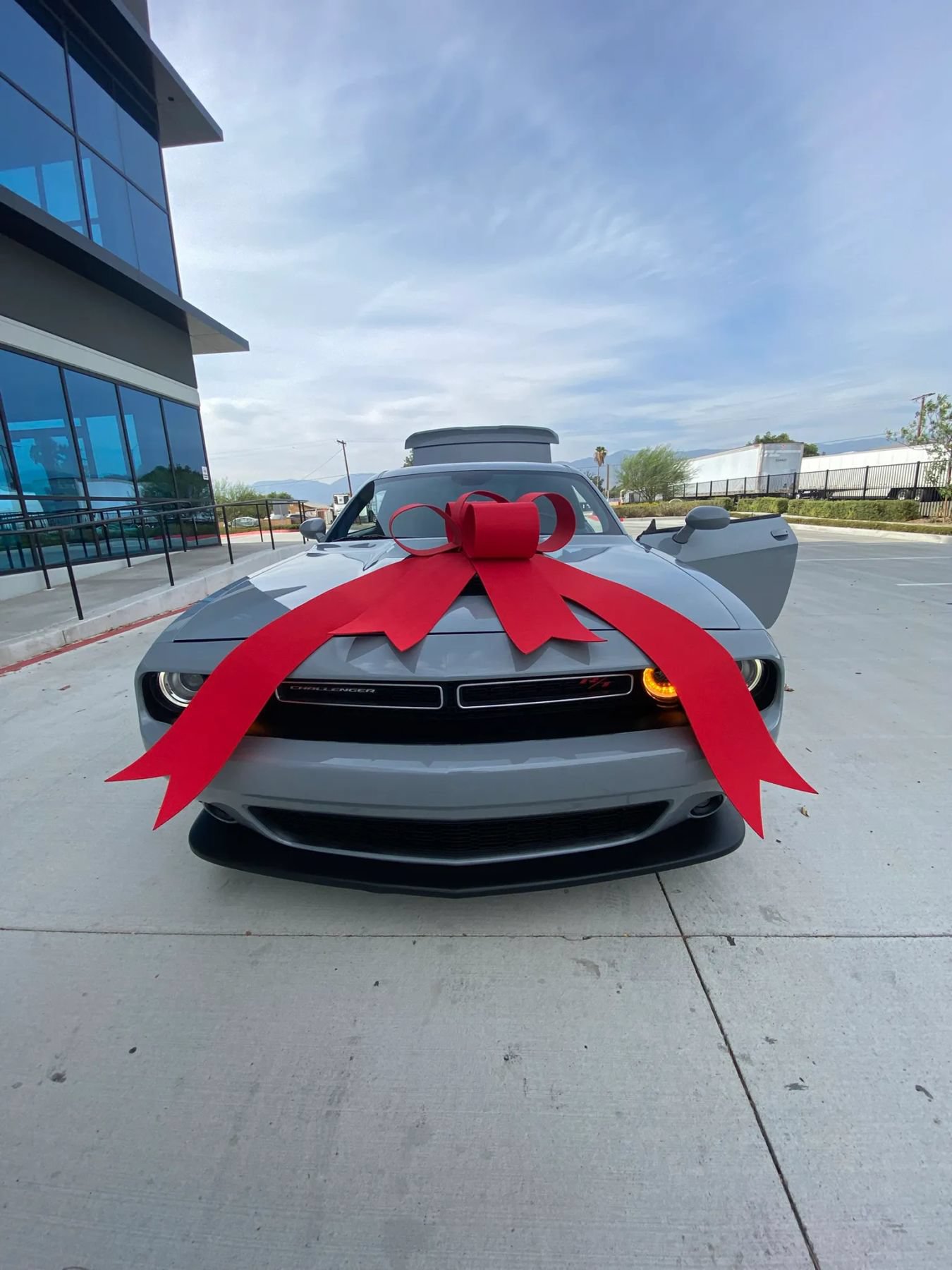 Used 2021 Dodge Challenger R/T w/ Performance Handling Group RWD image 23