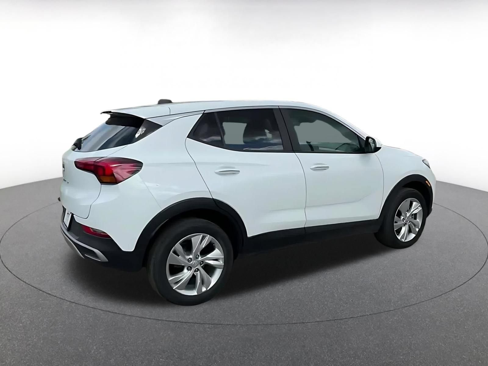 Used 2025 Buick Encore GX Preferred AWD/4WD image 13