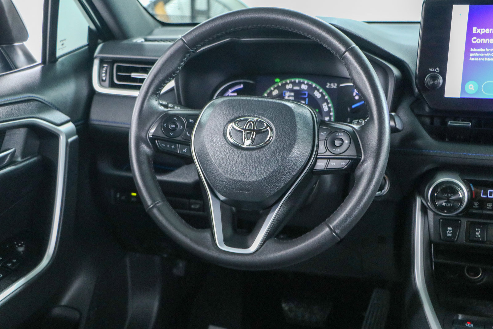Used 2024 Toyota RAV4 XSE image 12