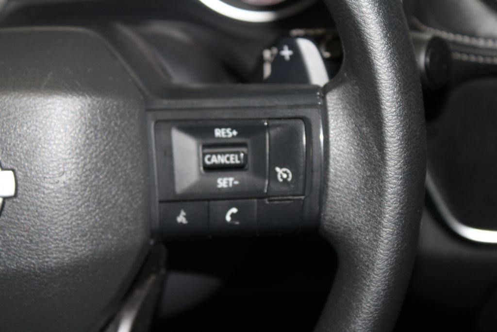 Used 2025 Nissan Rogue S AWD/4WD image 20