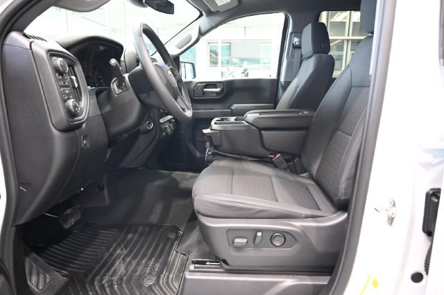 New 2026 Chevrolet Silverado 1500 Custom AWD/4WD image 11