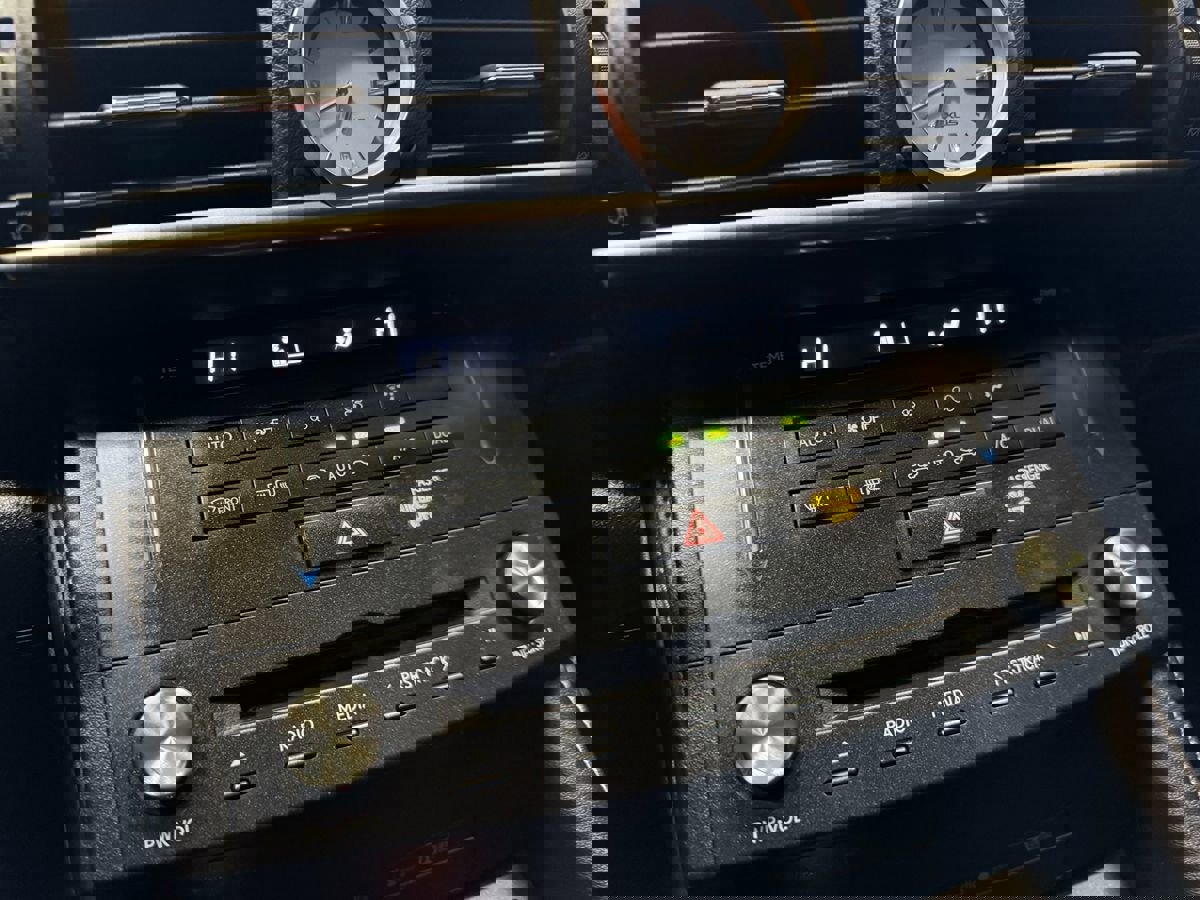 Used 2015 Lexus RC 350 AWD w/ Navigation System Package image 32