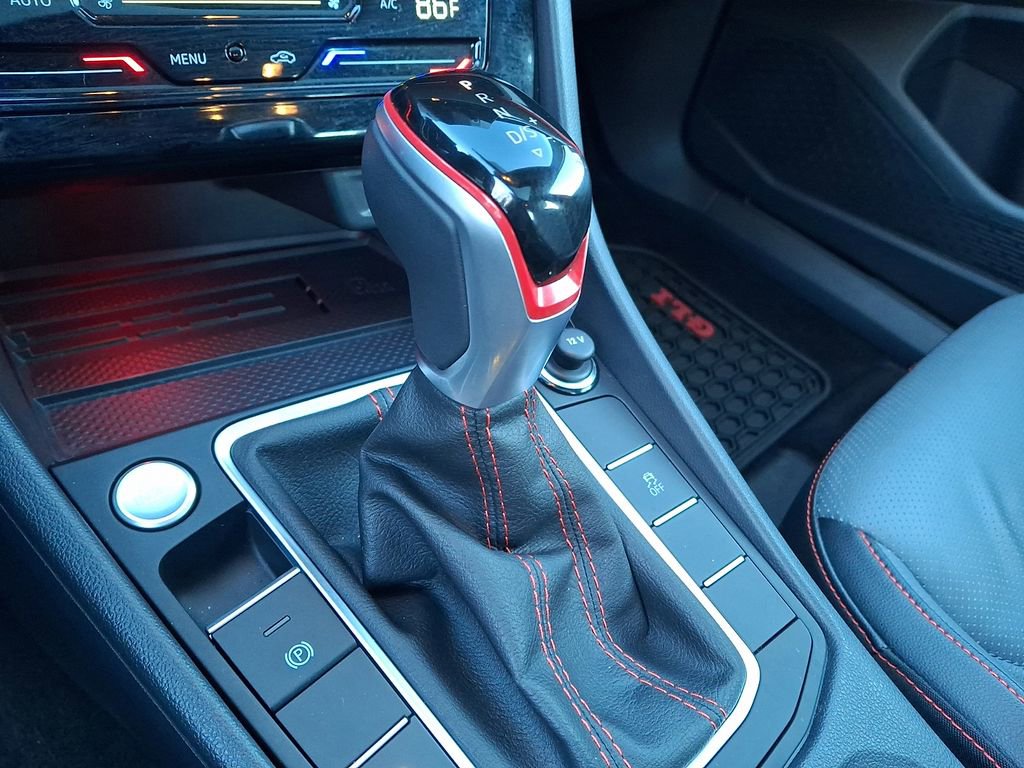 Used 2025 Volkswagen Jetta GLI Autobahn image 15