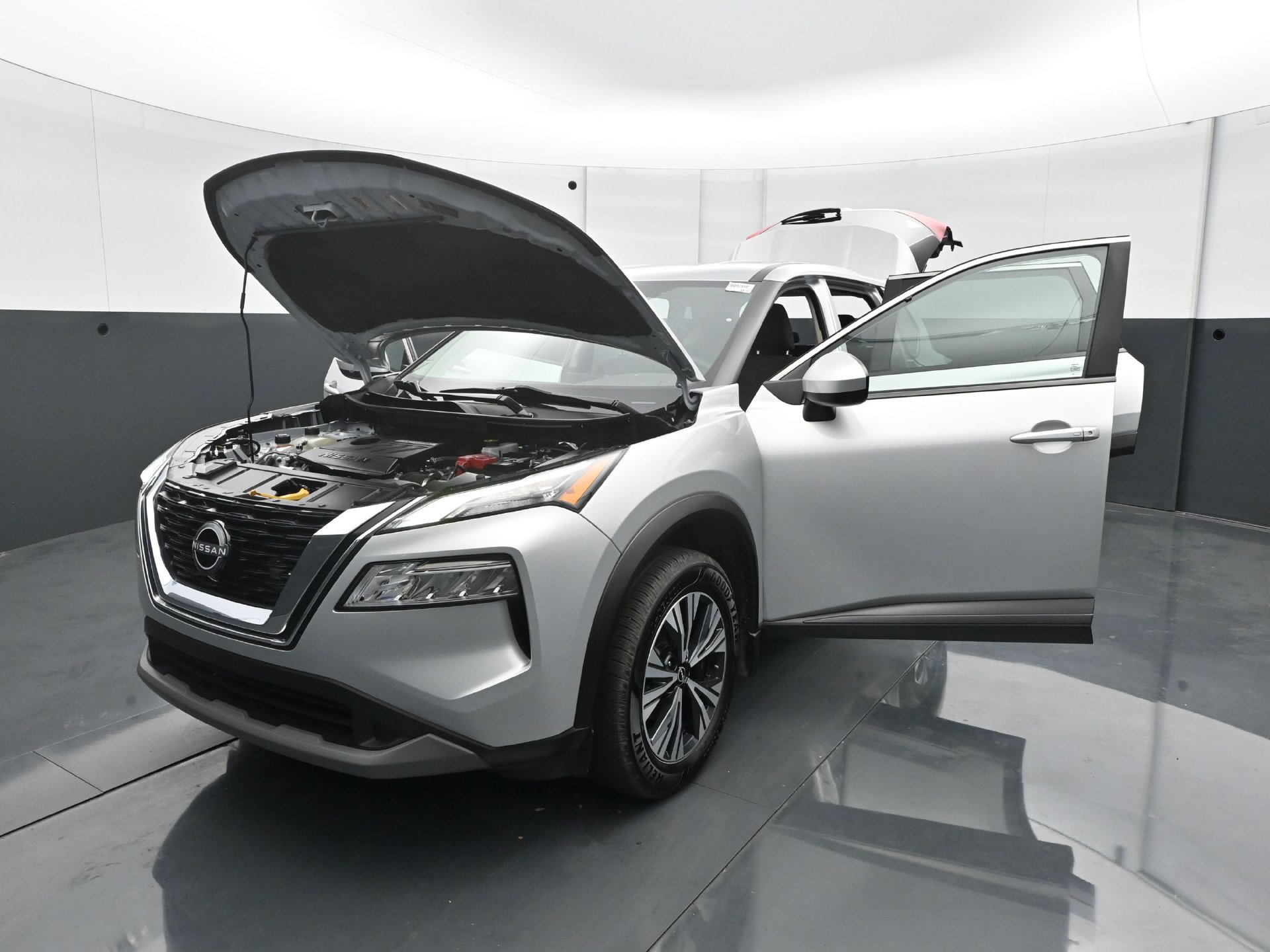 Used 2023 Nissan Rogue SV AWD/4WD image 29