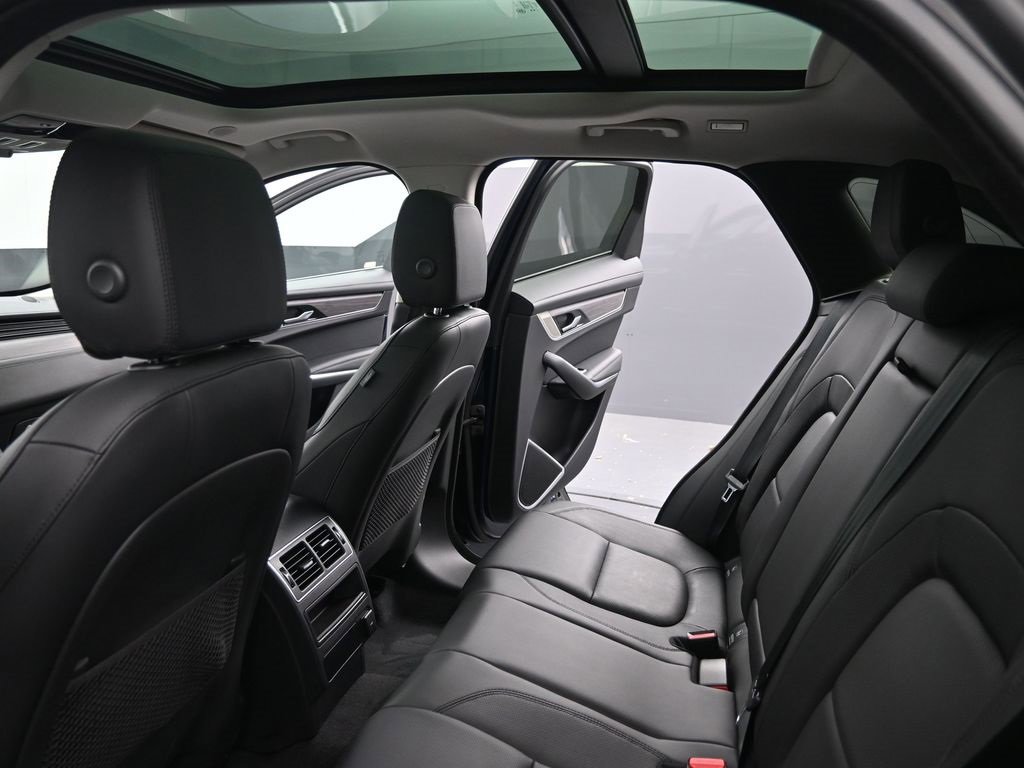 Used 2023 Jaguar F-PACE S image 16