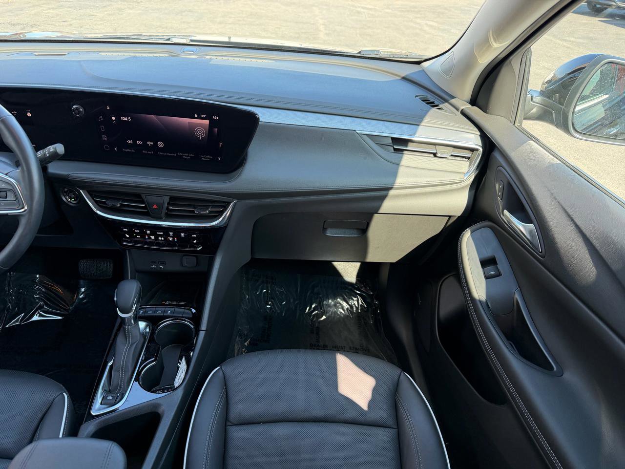 Used 2024 Buick Encore GX Avenir w/ Avenir Technology Package image 24