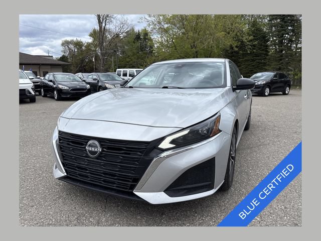 Used 2024 Nissan Altima 2.5 SV