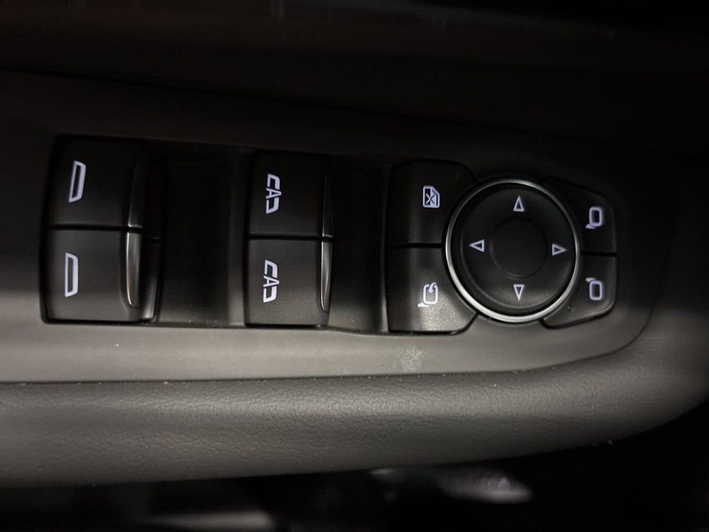 New 2026 Chevrolet Suburban Premier AWD/4WD image 32