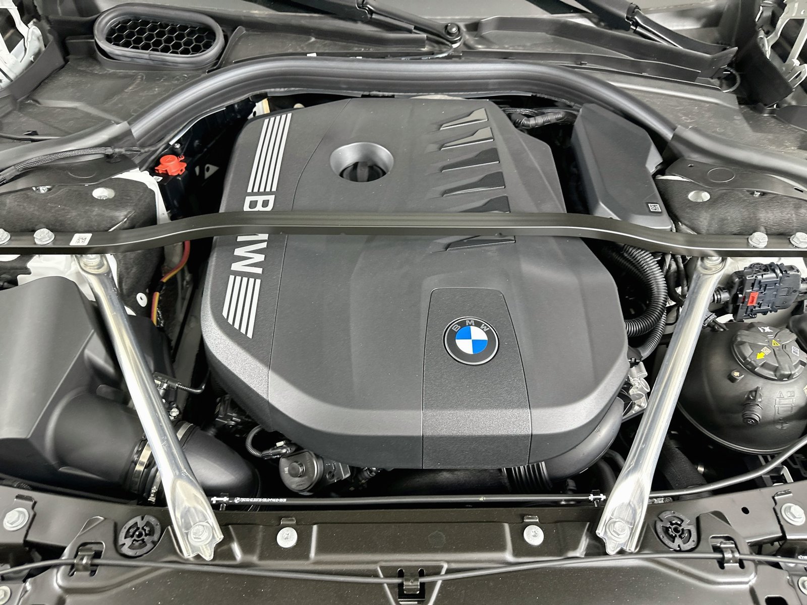 New 2027 BMW 740i xDrive AWD/4WD image 13
