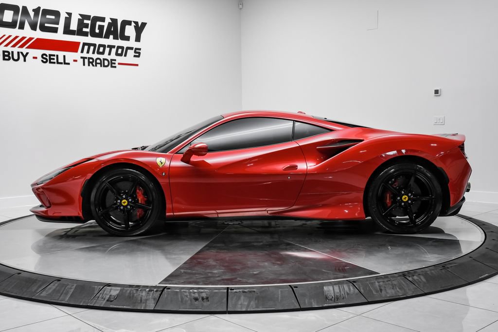 Used 2020 Ferrari F8 Tributo RWD image 16