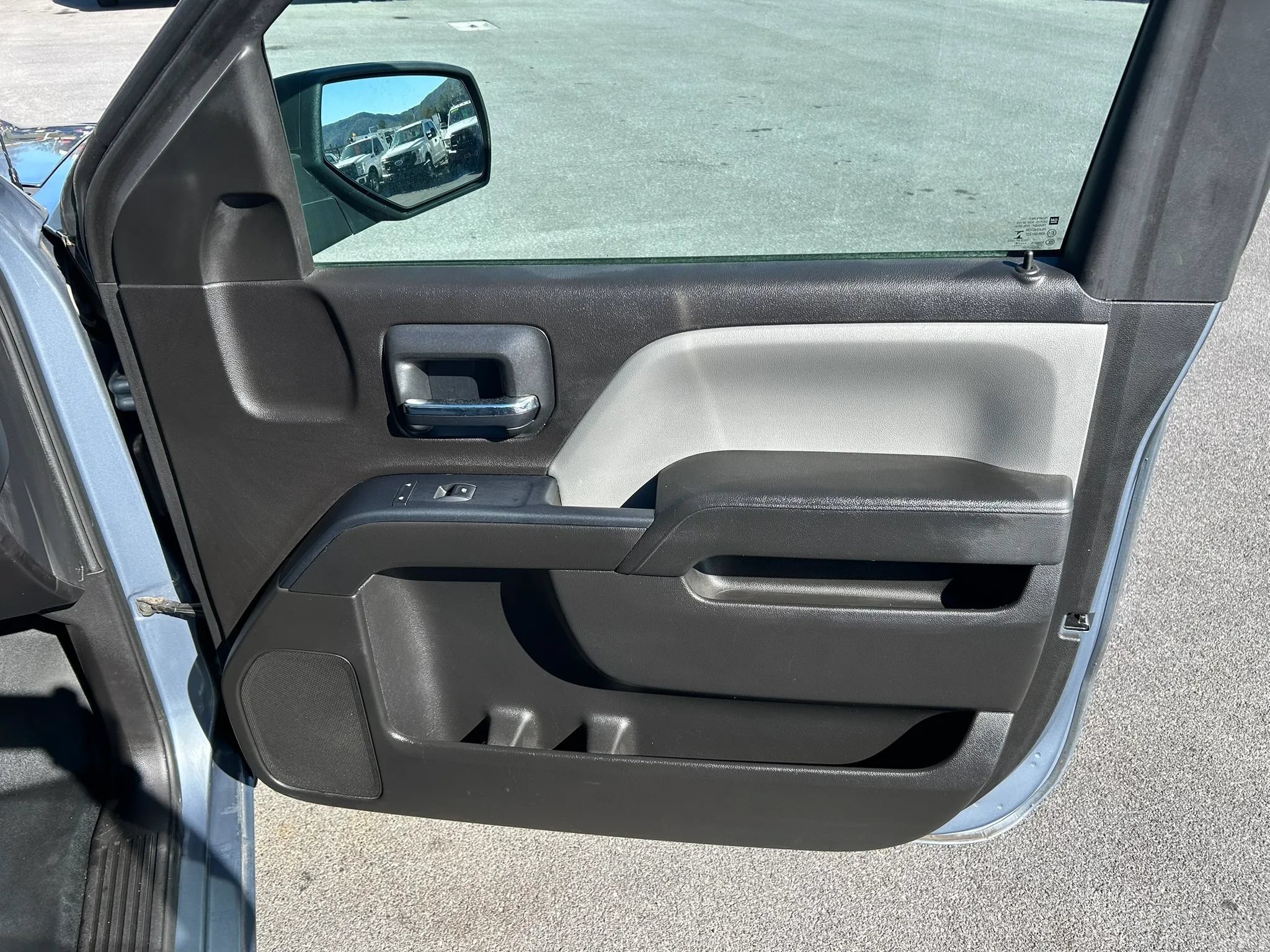 Used 2016 Chevrolet Silverado 1500 W/T w/ WT Fleet Convenience Package AWD/4WD image 19