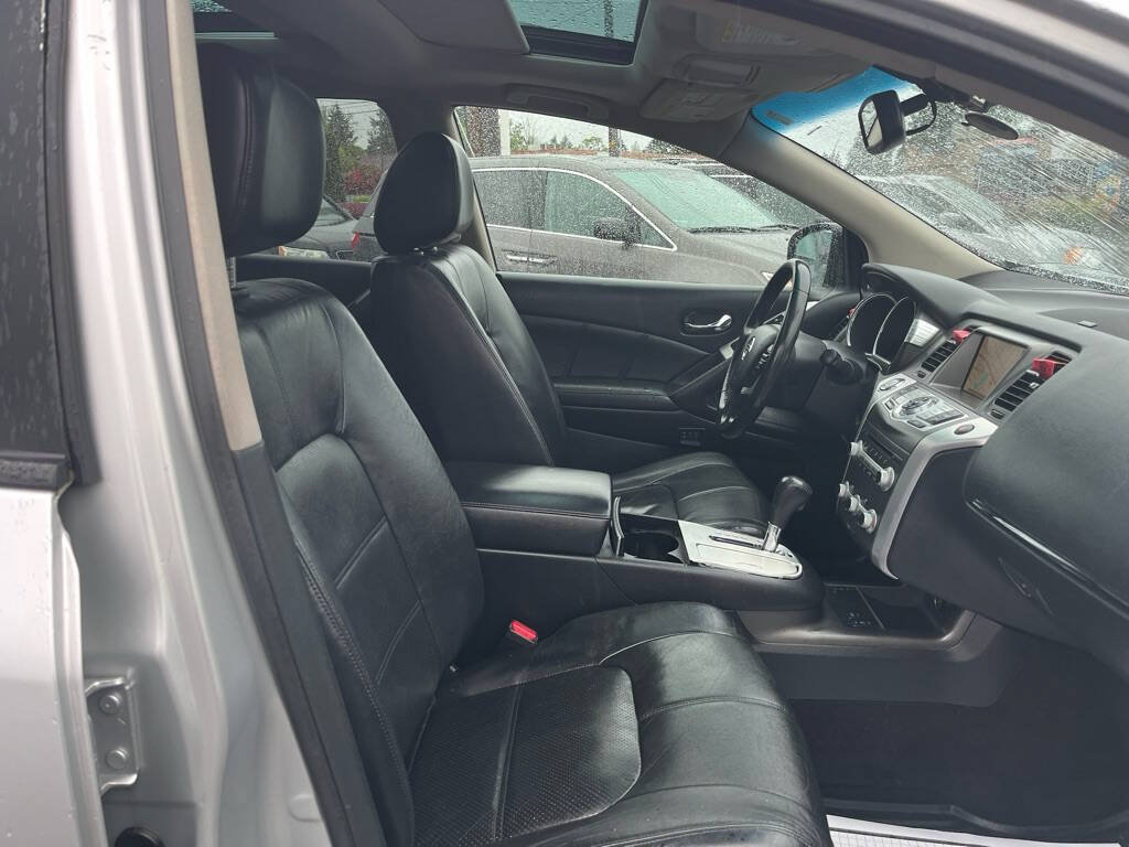 Used 2011 Nissan Murano SL w/ Navigation Pkg AWD/4WD image 16