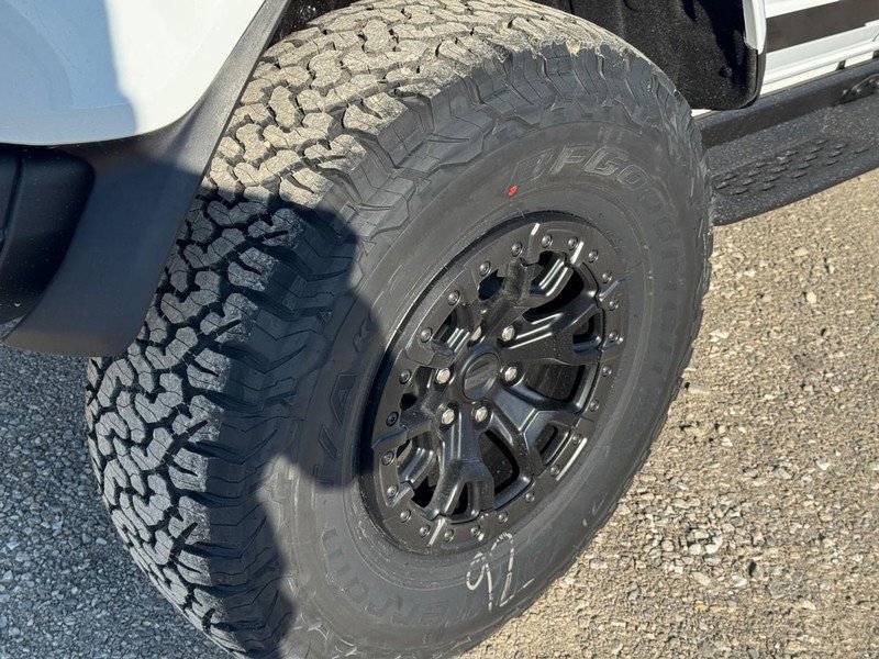 New 2025 Ford Bronco Raptor image 5