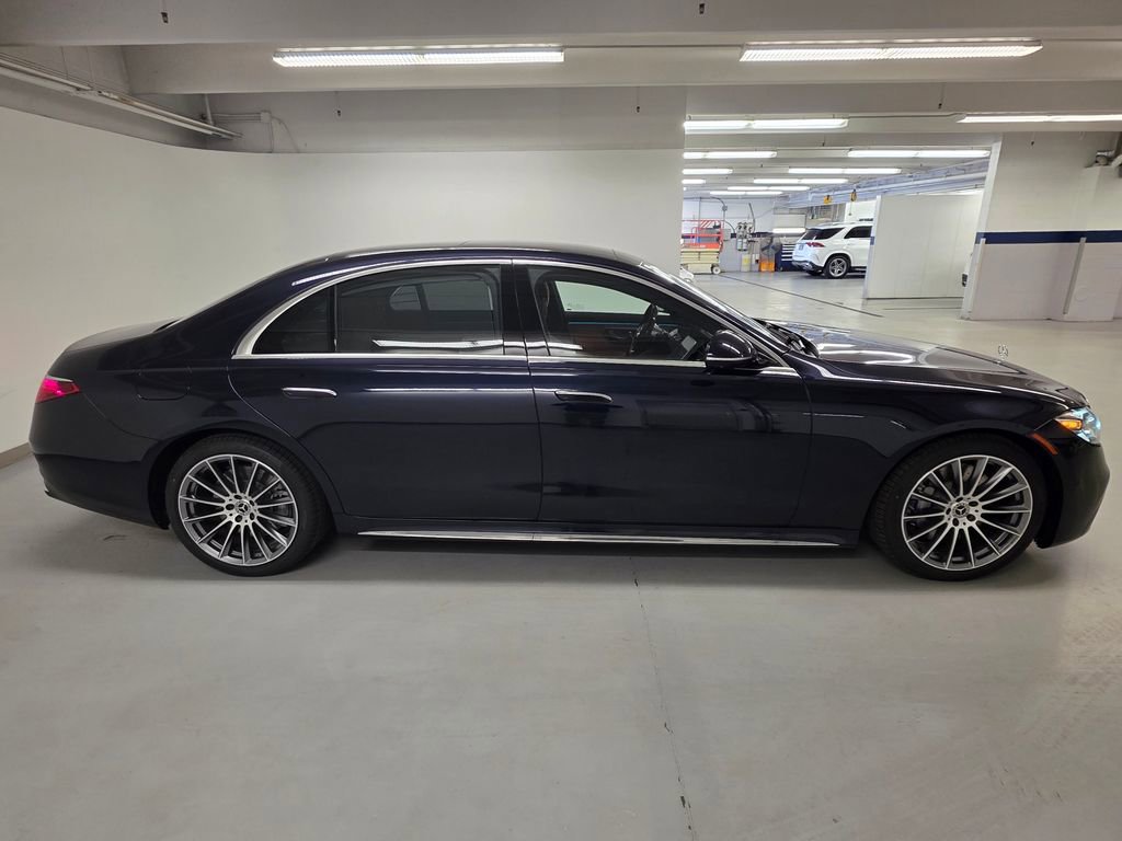 New 2026 Mercedes-Benz S 580 4MATIC Sedan image 3