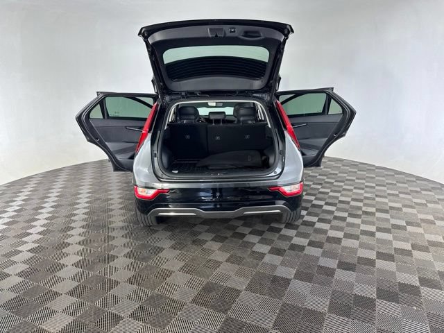 Certified 2023 Kia Niro Wind w/ Wind Preserve Package FWD image 17