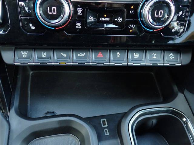 Used 2025 GMC Sierra 2500 AT4X AWD/4WD image 21