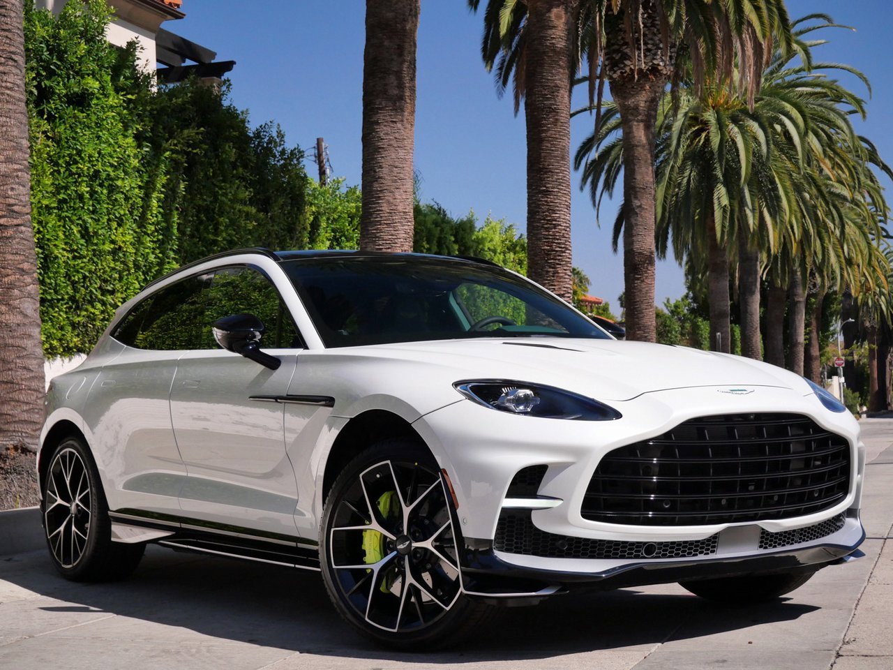 New 2025 Aston Martin DBX 707