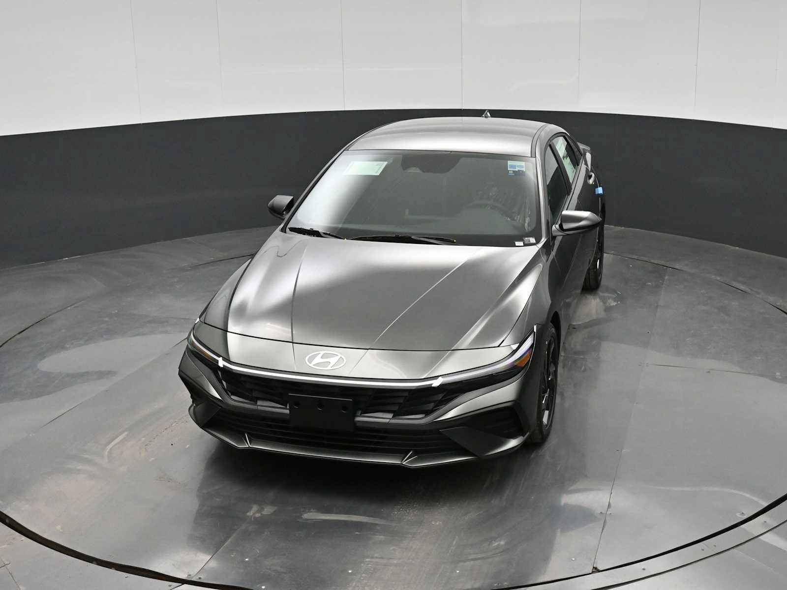 New 2026 Hyundai Elantra Sport FWD image 25